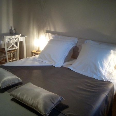 Chambres De La Porte Aux Moines Vouvant 外观 照片
