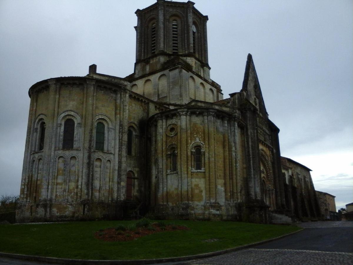 Chambres De La Porte Aux Moines Vouvant 外观 照片