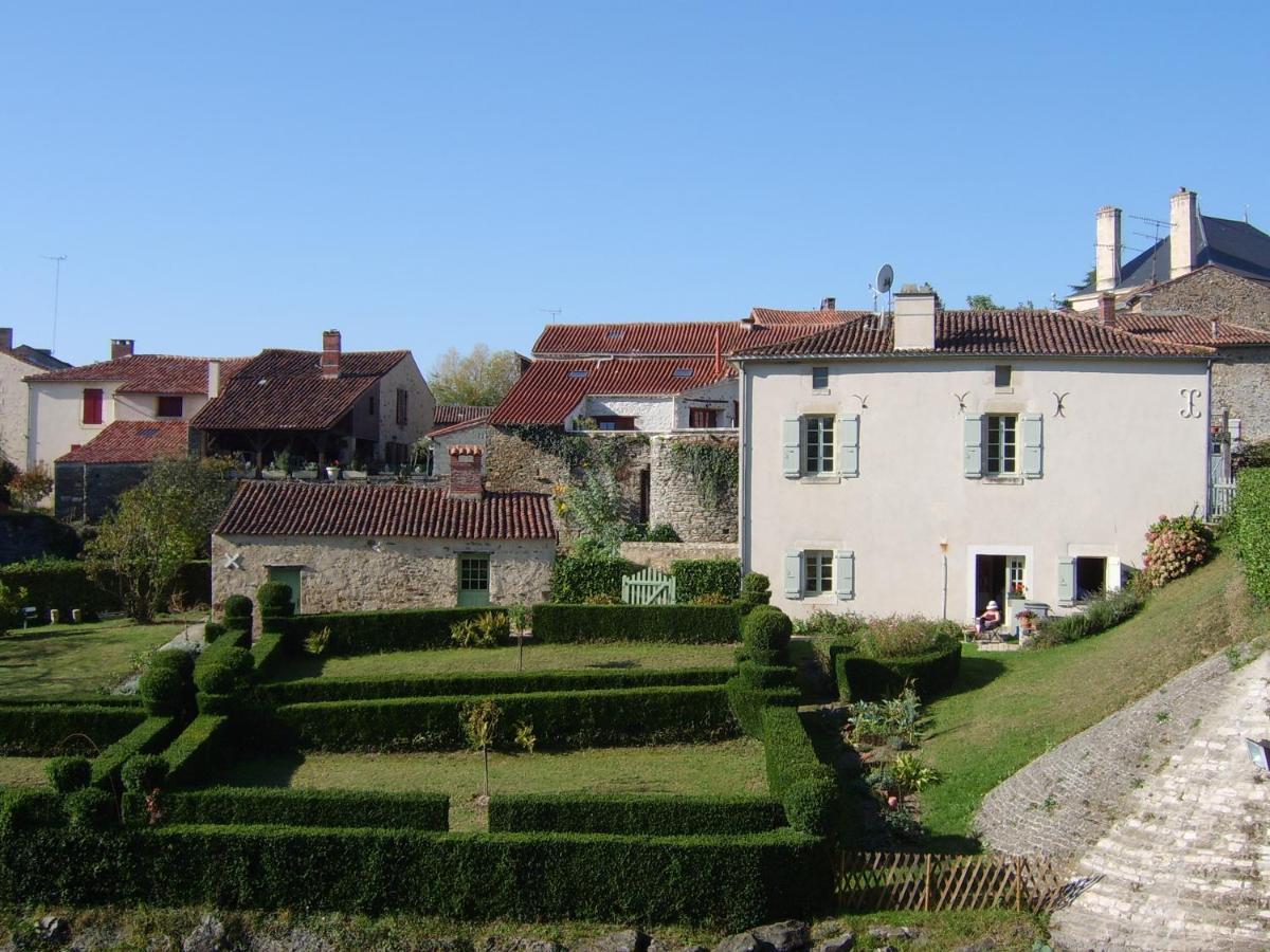 Chambres De La Porte Aux Moines Vouvant 外观 照片